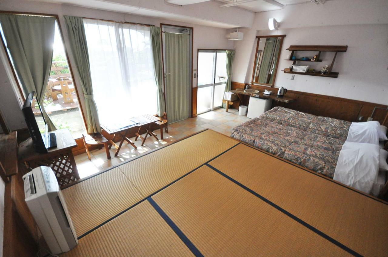 Buzz Resort Onna Dış mekan fotoğraf